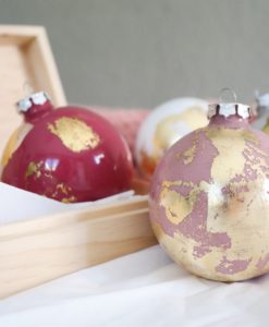 iy-christmas-boules-de-noël-peinture-dorures-pebeo