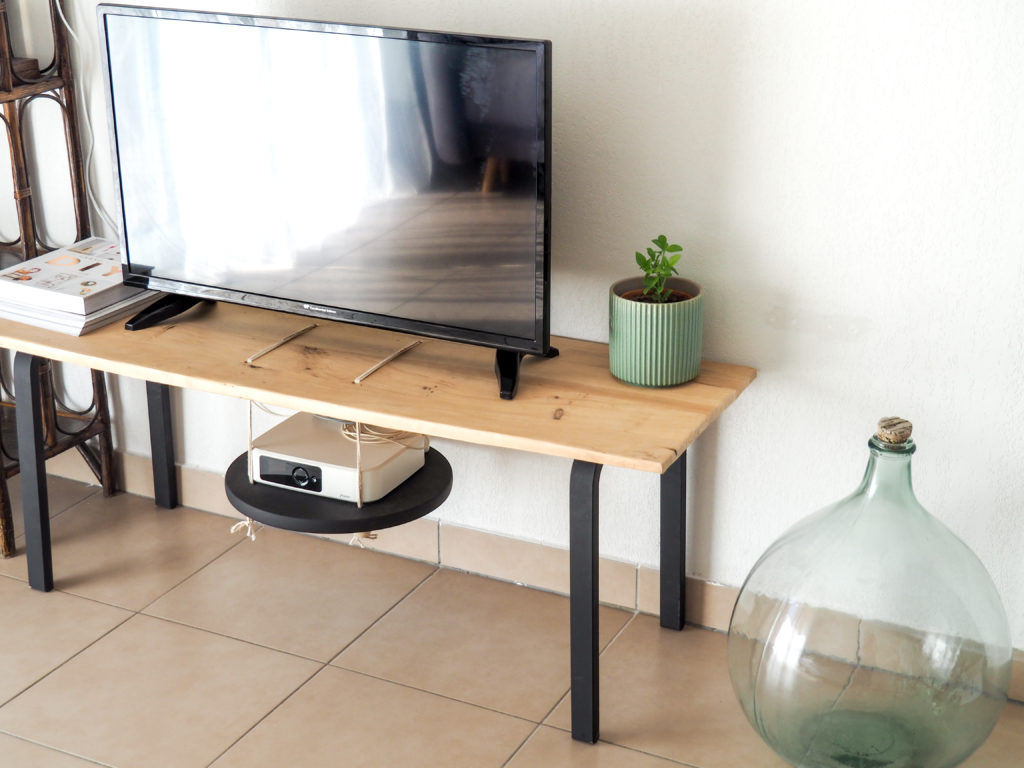 meuble tv diy tabouret frosta ikea